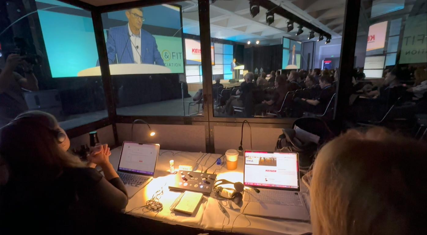 Portuguese simultaneous conference interpreters at health panel